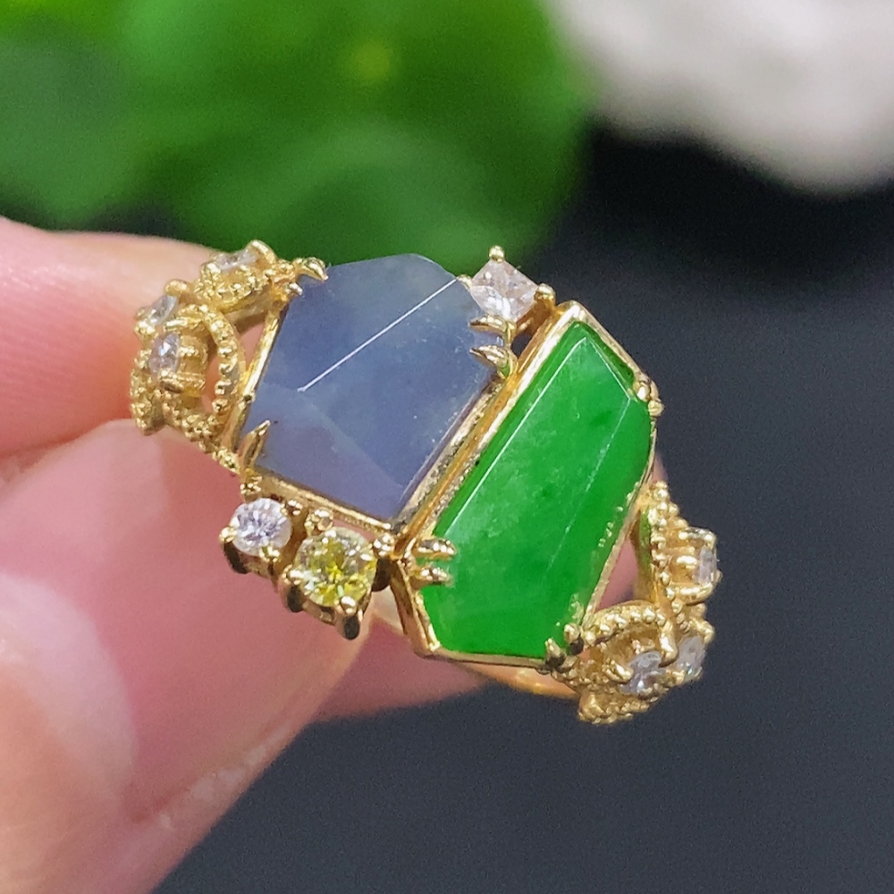 F33932348 Jadeite Inlaid Ring 18K Gold Size 15 Total Weight Approx. 5.2g (Colorless Matching Stones Are Diamonds)