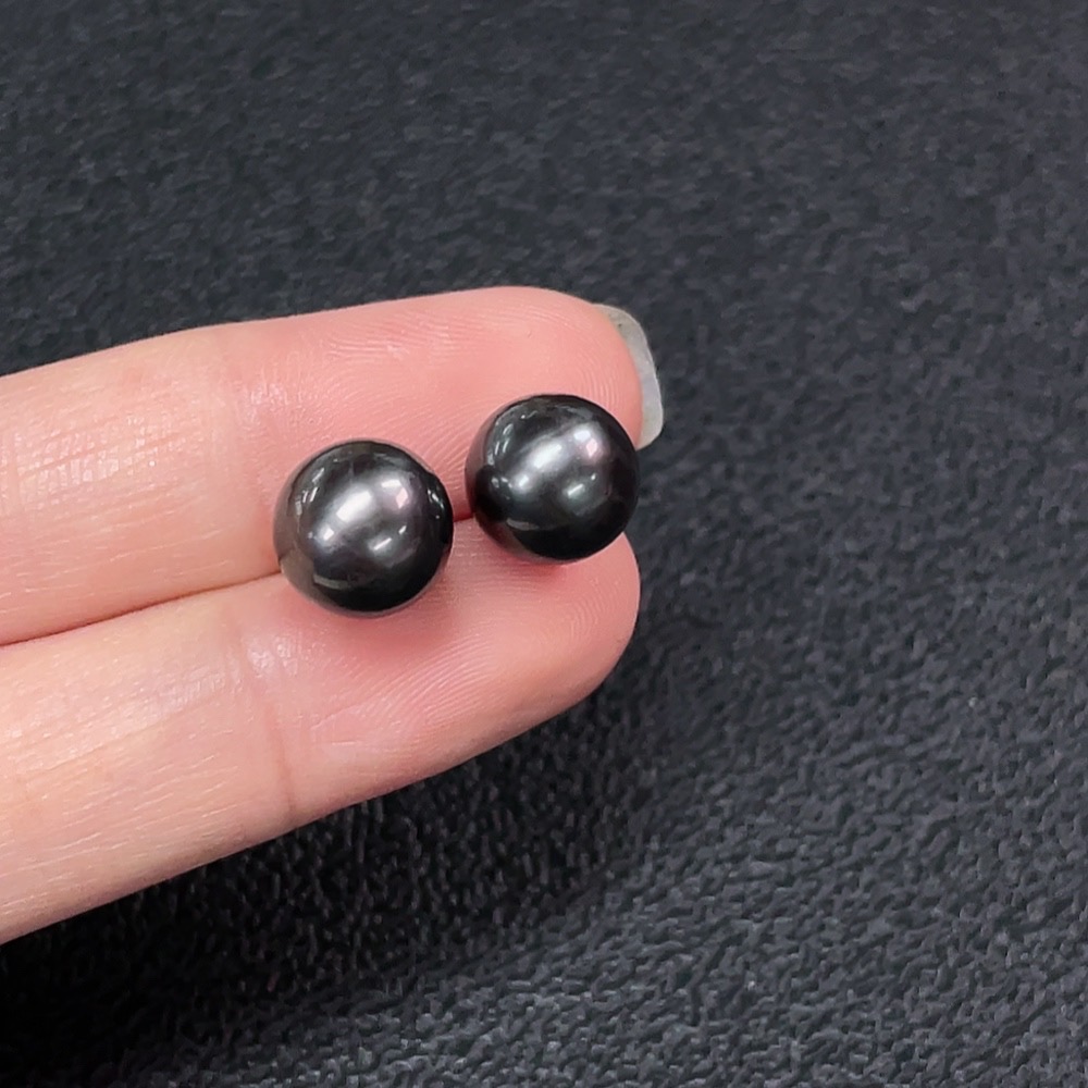 C34039633 18k seawater pearl earrings, total weight about 2.39g, size about 9mm