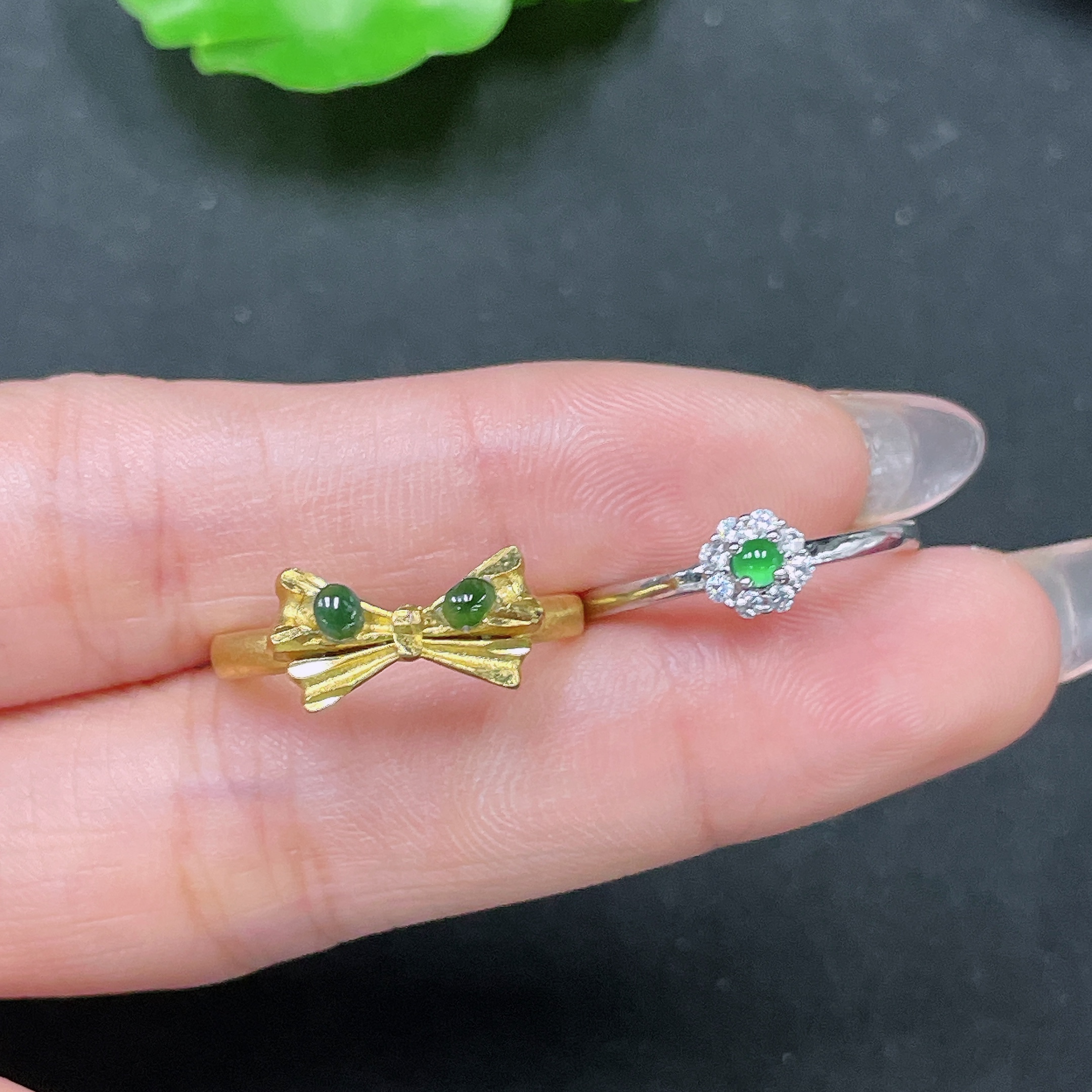 F34065227 Jadeite Inlaid Ring Non-Gold Adjustable Sell as a Lot