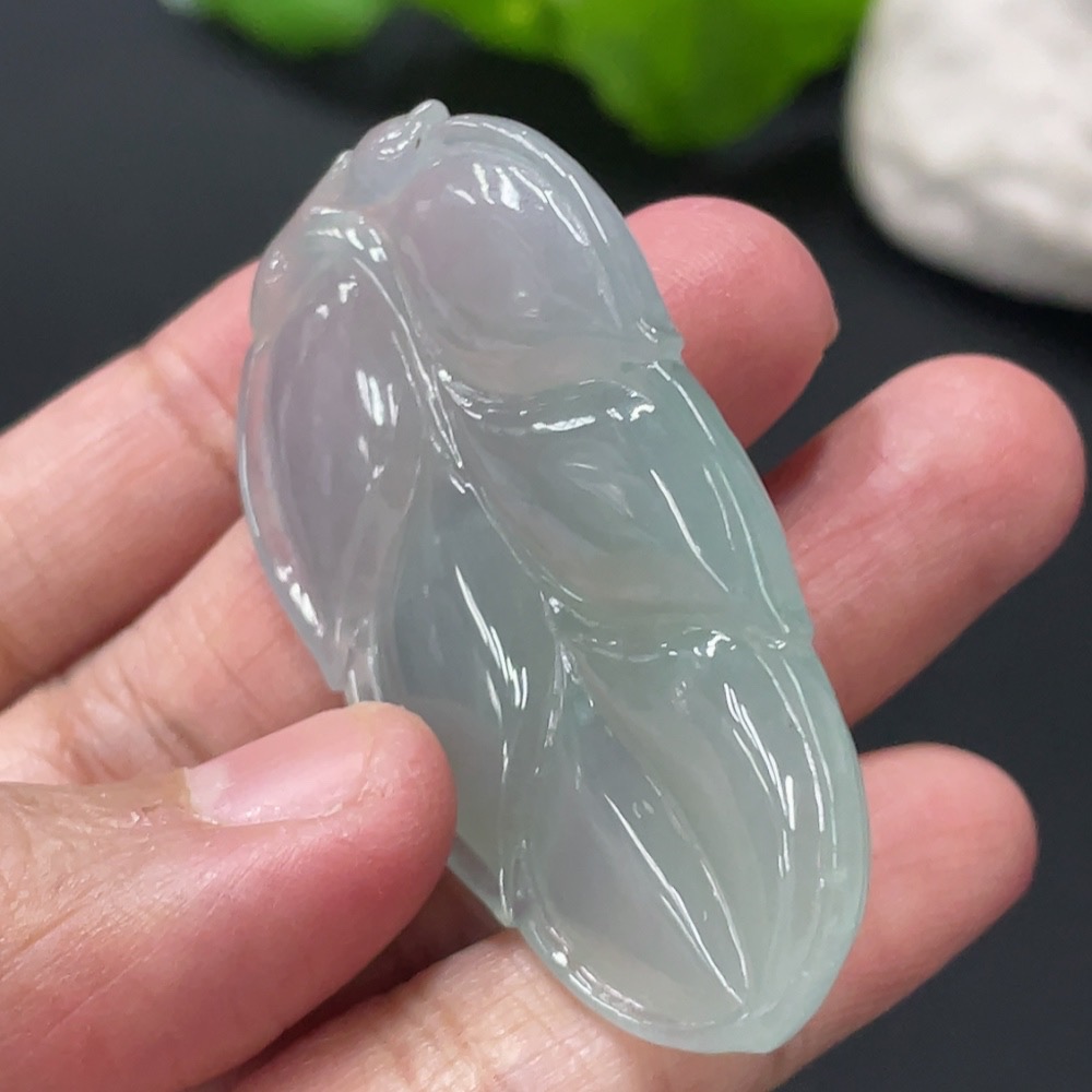 F30557089 Jadeite Leaf Pendant Total Weight Approx. 17.7g