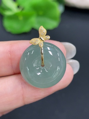 F41950103 翡翠挂件 平安扣 扣头18k 配镶钻石 货品总重约5.63g
