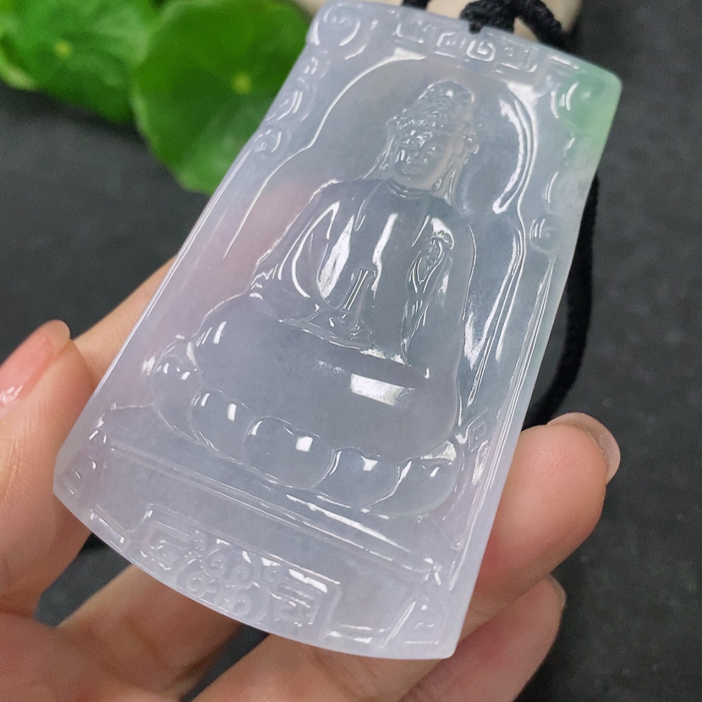 F34043491 Jadeite Pendant Guanyin Gross Weight with Rope 37.49g