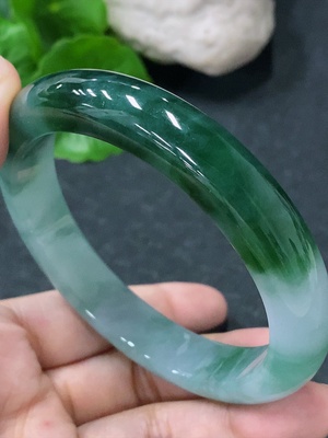 F34953976 Jadeite Round Bangle Size 59mm Total Weight Approx. 60g