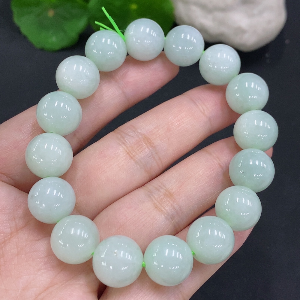 F34021953 Jadeite Bead Necklace, Approx. 12mm, Total Weight Approx. 51.2g