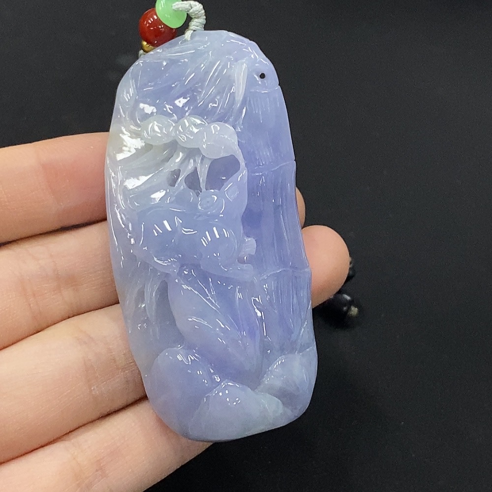 F35115107 Jadeite Wealth-Bringing Mouse Pendant with Non-A Grade Beads, Total Weight Approx. 47.64g