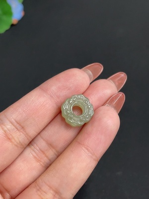 H35100217 Hetian Jade Pendant - Archaistic Ring, Total Weight: Approx. 1.8g