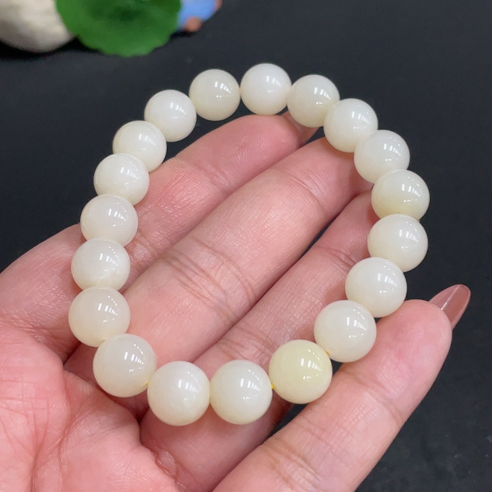 H34005699 Hetian Jade Bracelet   Approx. 9.6mm   Total Weight About 29.5g