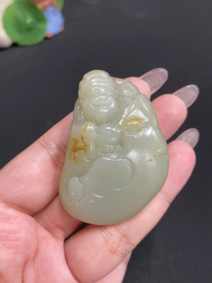 H34956732 和田玉挂件    财神    皮色成因未定   货品总重约54.6g