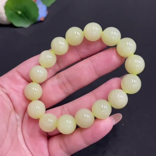 H31676828 Hetian Jade Bracelet, Approx. 12.6mm, Total Weight Approx. 53.6g
