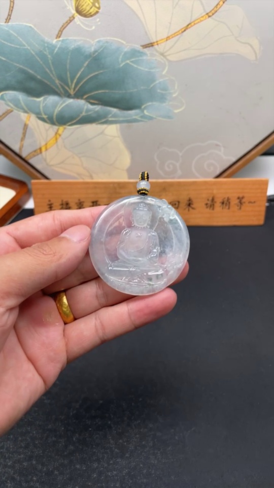 F33827376 JadeiteBuddha Pendant