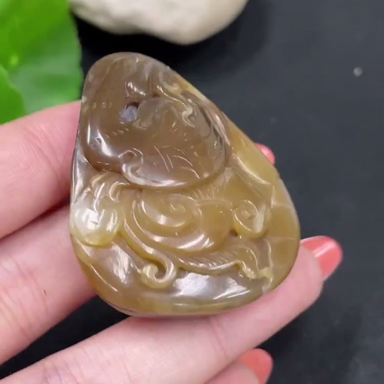 H34026591 Hetian Jade Pendant Swan Total Weight Approx. 37.3g