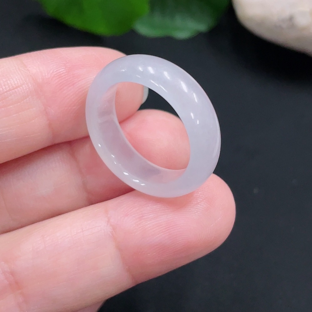 F30528002 Jadeite Ring Size 15, Total Weight Approx. 3.6g