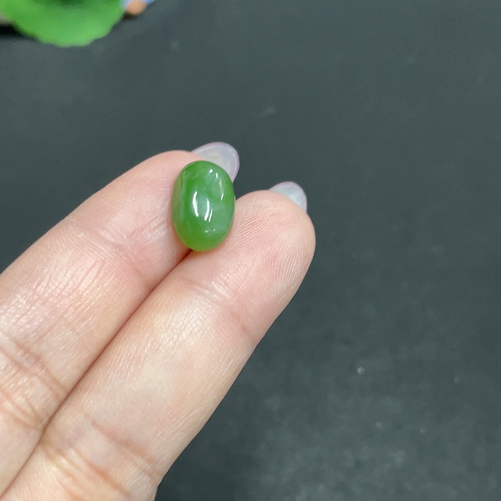 H32805826 Hetian Jade Egg-shaped Pendant