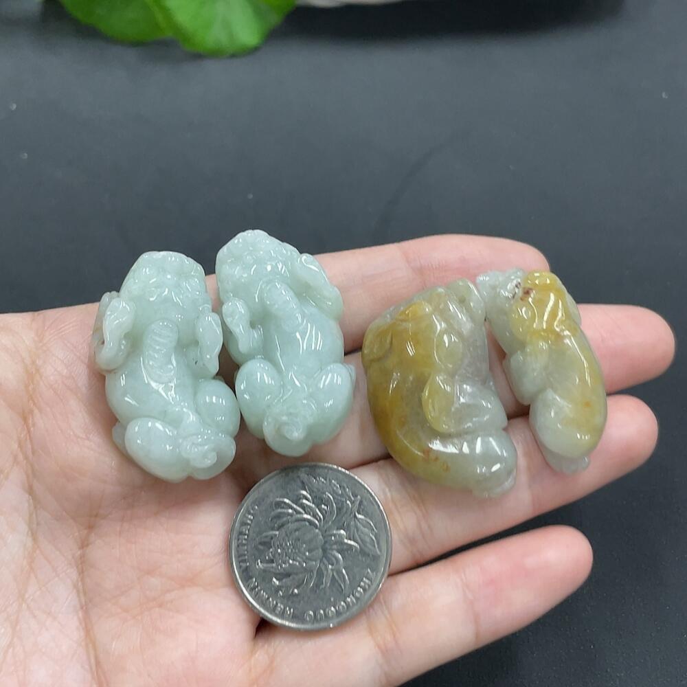 F3337871 Jadeite Pendant Bulk Sale