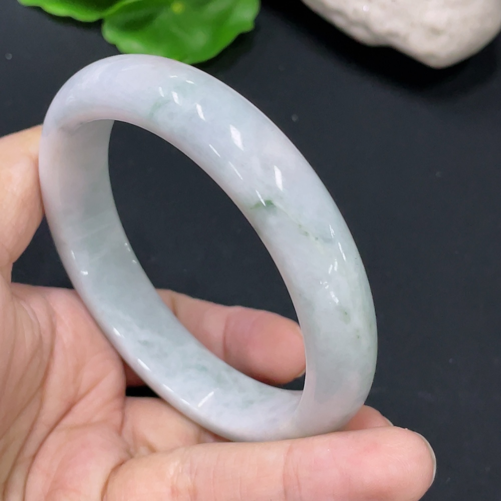 F32696789 Emerald round bracelet