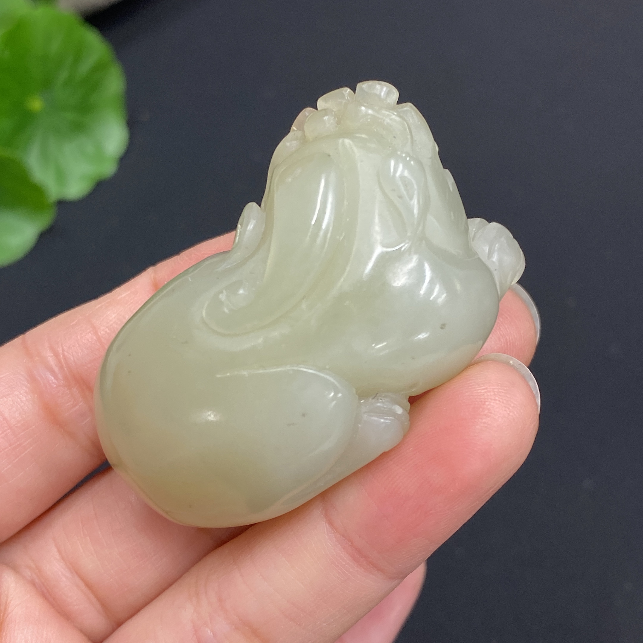 H24782135 Hetian Jade Pendant, Auspicious Beast, Total Weight Approx. 46.4g