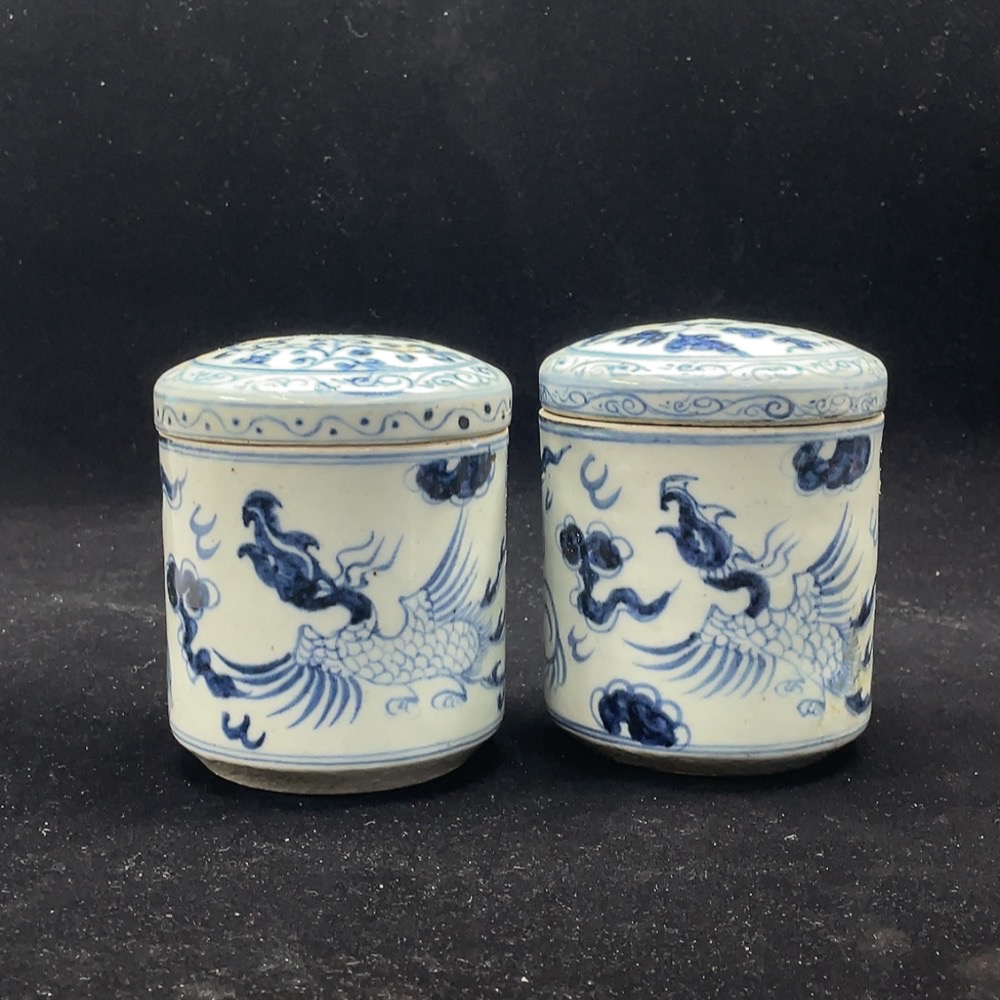 W30538854 Porcelain, Mint Condition, Modern Blue and White Lidded Jar, Size as per Actual Item