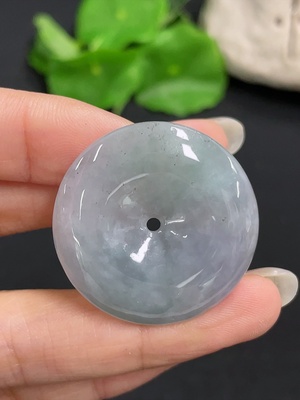 F41937080 翡翠挂件 平安扣 货品总重约14.9g