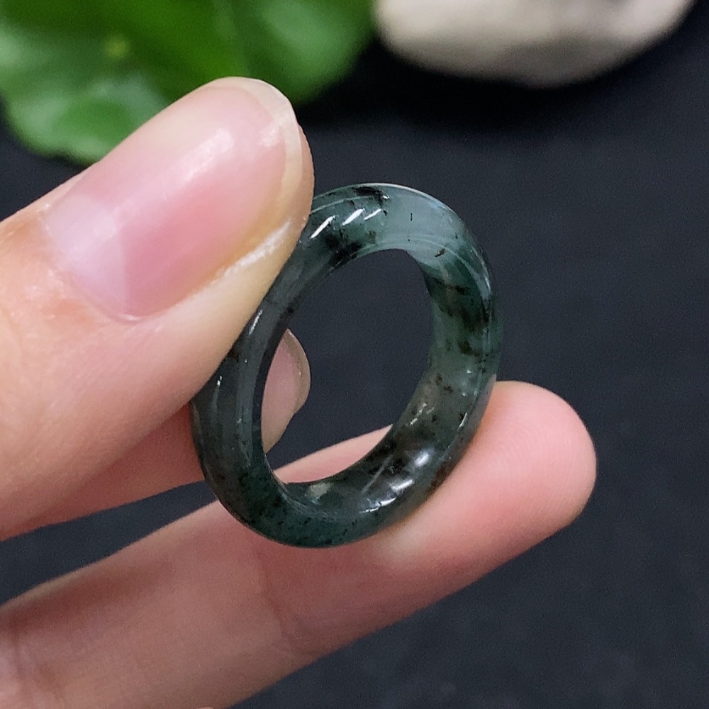 F34056702 Jadeite Ring Size 16 Total Weight Approx. 3.93g