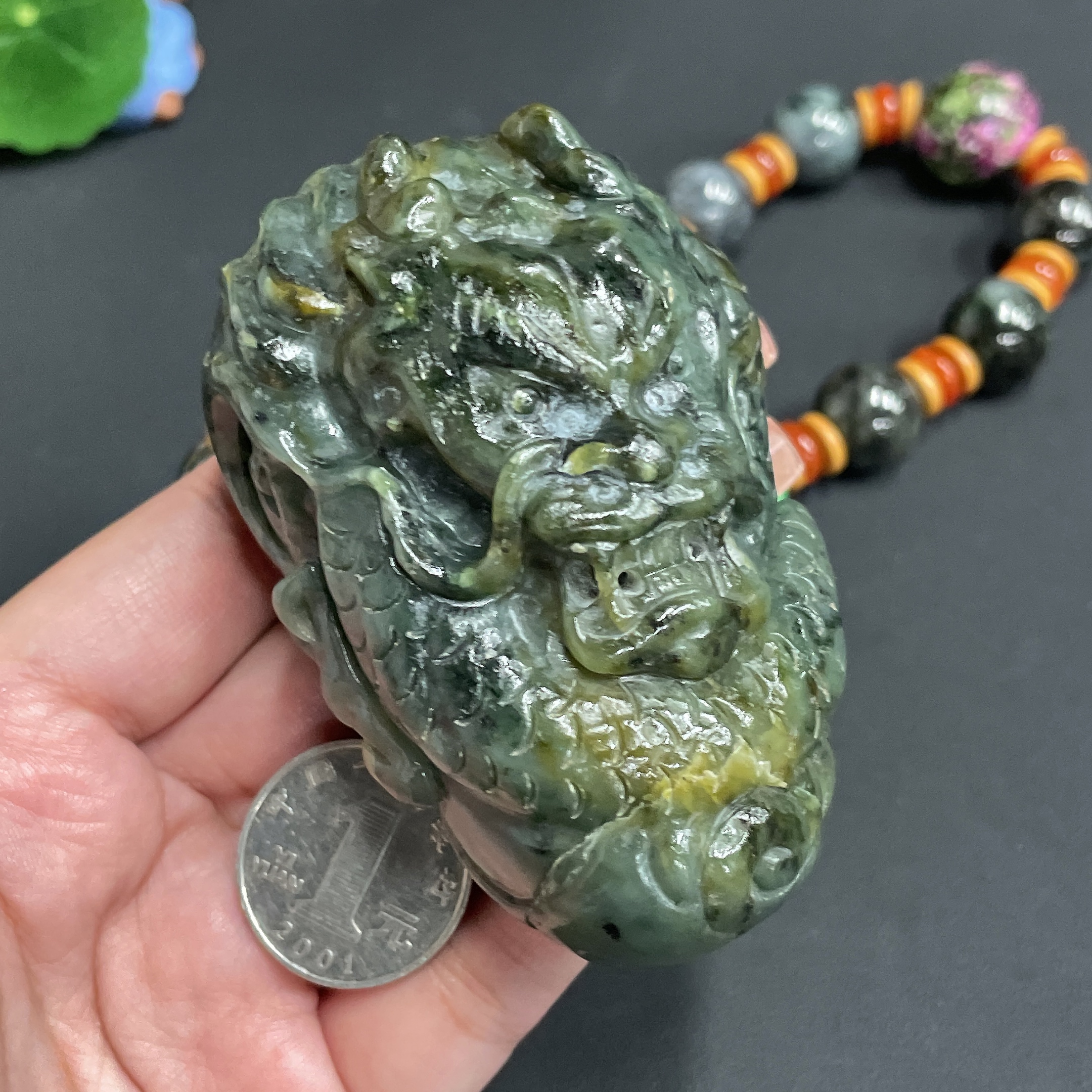 H22441731 Hetian Jade Handheld Piece "Dragon Roaming the World" with Chain, Total Weight 478.79g, Chain Not Included