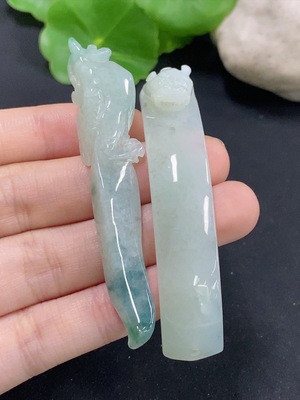 F46549489 翡翠挂件/手牌 货品总重约19.9g
