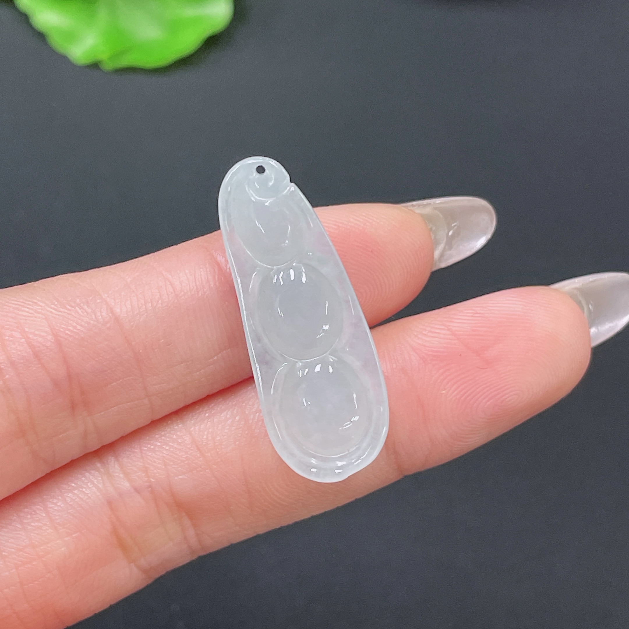 F35158748 Jadeite Bean Pendant Total Weight Approx. 3.24g