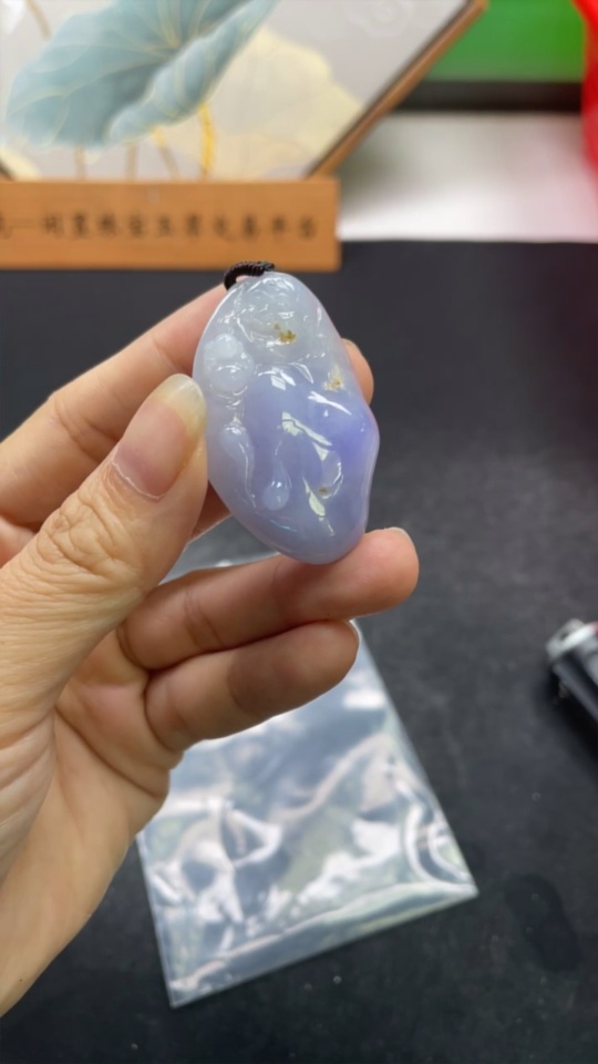 F34024672 Jadeite Buddha Pendant Total Weight Approx. 19.27g