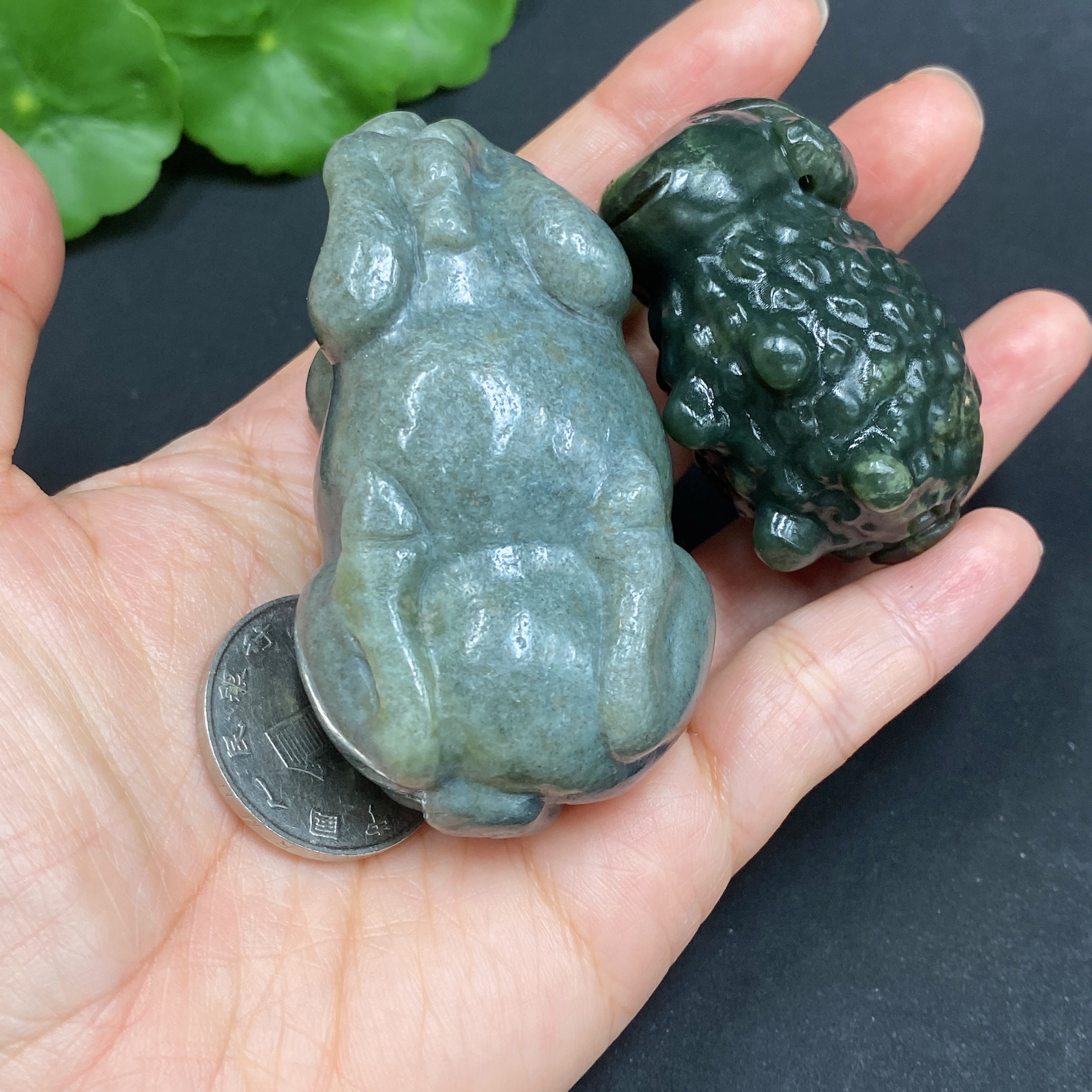 H30546008 Hetian Jade Handheld Piece - Ox - Sheep - Total Weight Approx. 177.3g