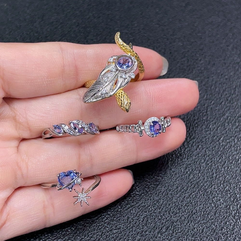 C34990393 Tanzanite Ring, Non-Gold, Adjustable, Total Weight Approx. 9.87g, Sell as a Lot