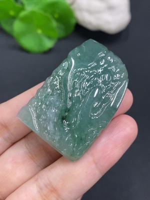 F26006613 Jadeite freeform pendant, total weight approximately 26.4 grams