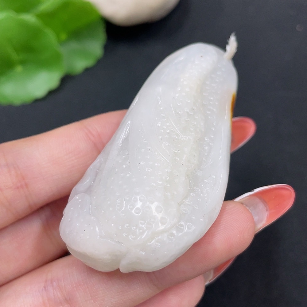 H35085639 Hetian Jade Pendant Chinese Cabbage Undetermined Skin Color Formation Total Weight Approx. 60.3g