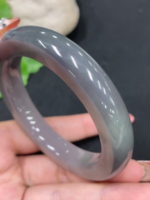 H34053716 Hetian Jade Round Bangle Size 57.2 Total Weight Approx. 70.5g