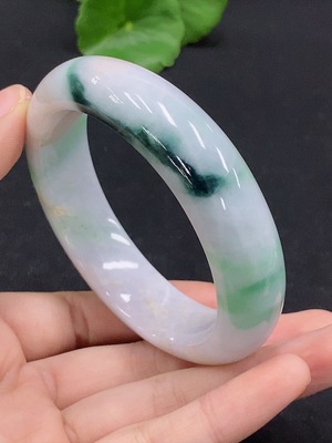 F32695883 Jadeite round bracelet, loop size 58.4, total weight approx. 80.72g