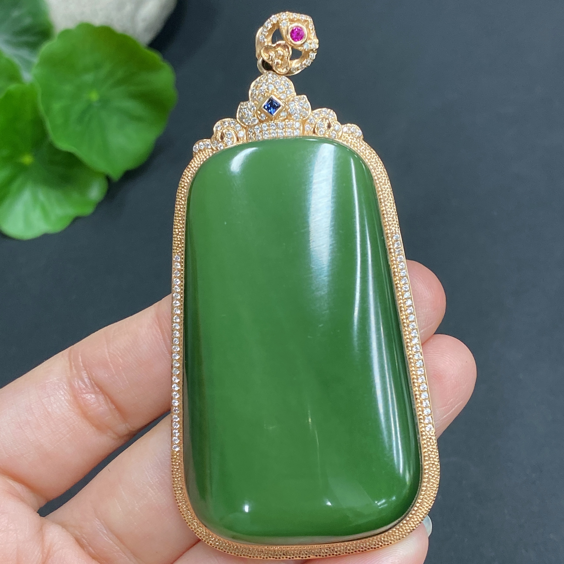 H22506866 Hetian Jade Inlaid Plain Pendant 18k Gold Total Weight About 37.7g