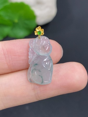 F41933945 翡翠天使挂件 18k金扣头 货品总重量约1.5克