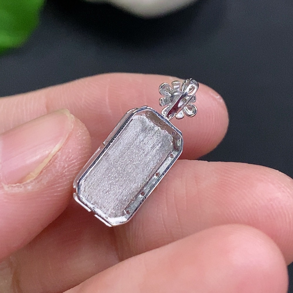 F33933563 Jadeite Inlaid Pendant 18k Gold Total Weight Approx. 2g