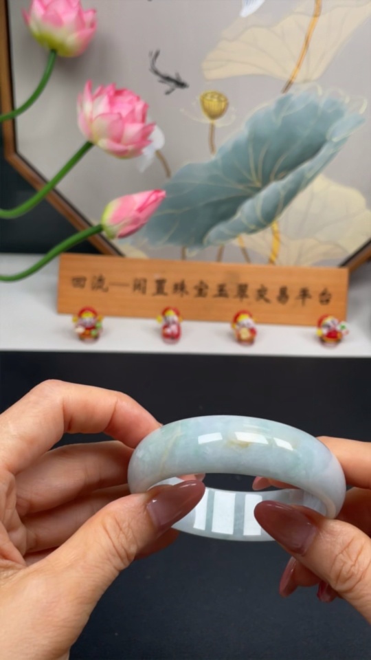 F30513919 Jadeite Round Bangle Total Weight Approx. 56.5g Size 56