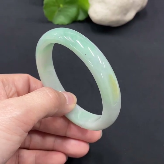 F15655667 Imperial Jadeite Bangle, Size 56.4, Short Diameter 48.5