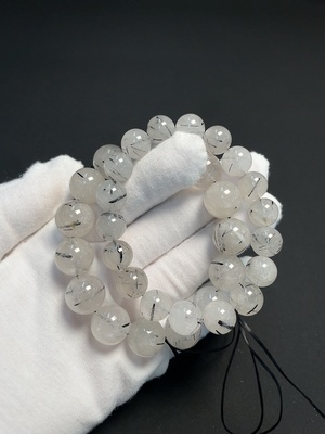 C42962497 水晶手串 可见有机物 货品总重约95.52克  一手走