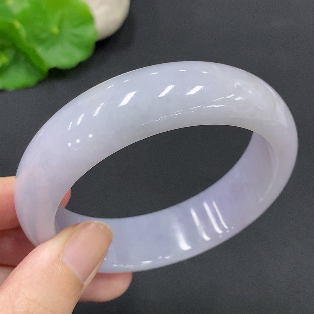 F21428062 Jadeite Round Bangle Size 58.6 Total Weight Approx. 81.45g