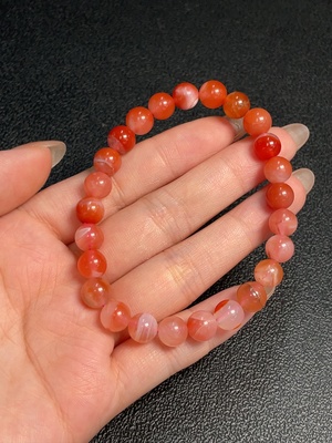 C31621019 Red Agate Bracelet with Visible Organic Inclusions, Total Weight Approx. 18.16g, Bead Size 8.2mm