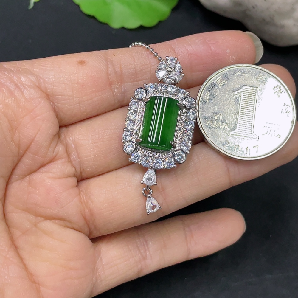 F30563426 Jadeite Inlaid Pendant Non-Gold Total Weight Approx. 6.9g (Incl. Chain)