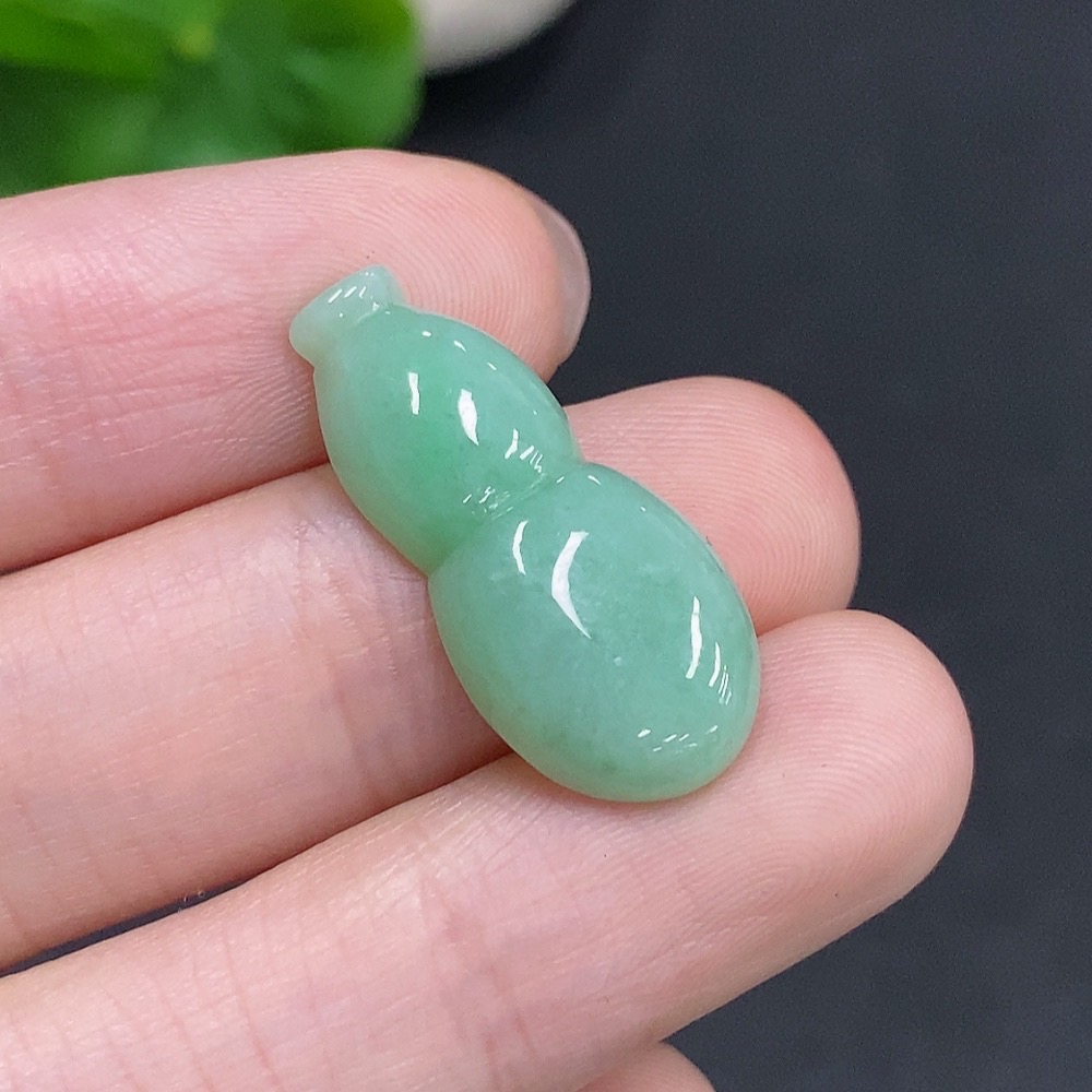 F35078589 Jadeite Gourd Pendant Total Weight Approx. 2g