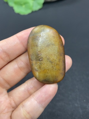 H42954391 和田玉      货品总重约19g   皮色成因未定