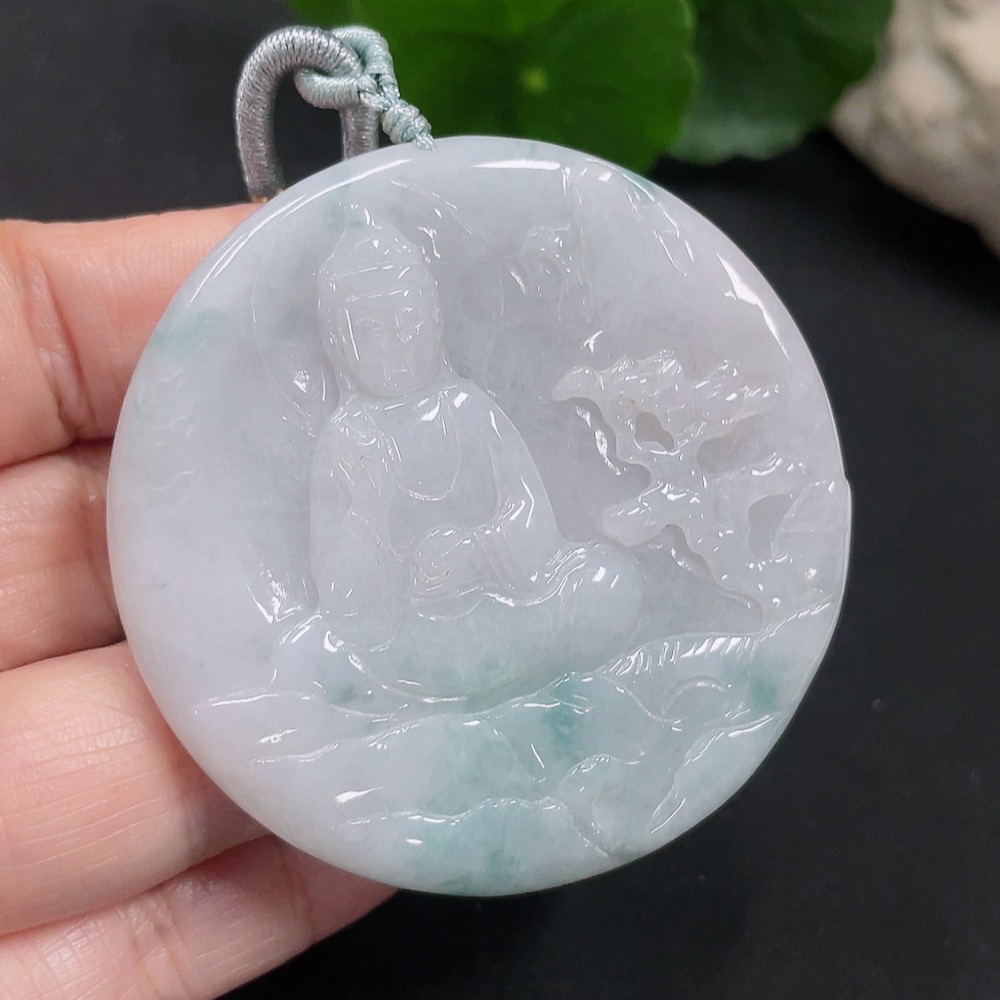 F28262858 Jadeite Guanyin Pendant