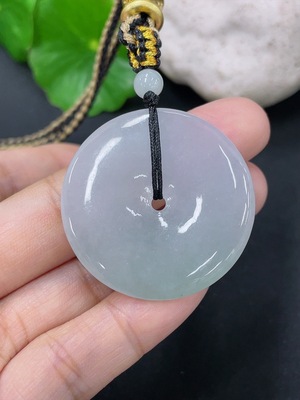 F41934482 翡翠挂件平安扣 货品总约重 含绳18.6g