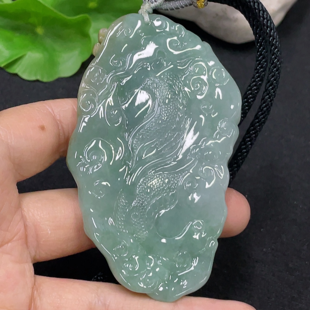 F31611523 Jadeite Dragon Pendant Total Weight Approximately 67.4g (Including Rope Weight)