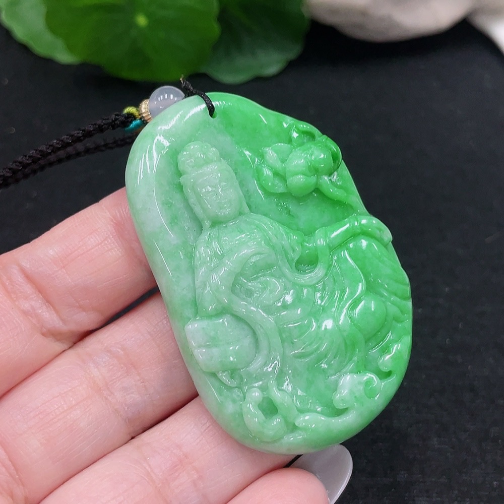 F33874139 Jadeite Guanyin Pendant Total Weight Approx. 29.6g (Including Cord Weight)
