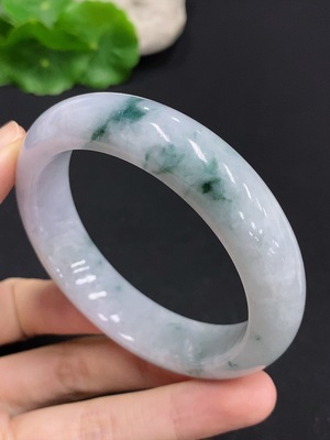 F32757873 Jadeite Round Bangle Total Weight About 70g Size 56