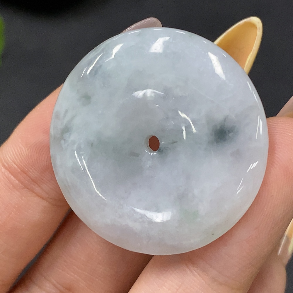 F29416297 JadeitePeace Pendant